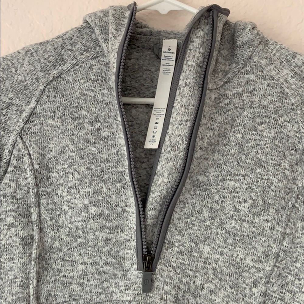 Lululemon jacket - Picture 2 of 3